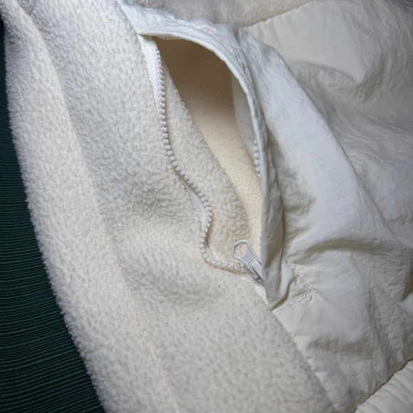 Fabletics‎ Lotta Sherpa Cream Half-Zip Jacket Pullover Sweatshirt Size Small - Picture 7 of 12